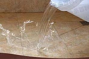 绥中漏水维修 免砸砖防水材料该如何施工